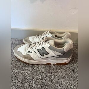 New Balance 550 Athletic Shoe - White / Slate Grey / Brighton Grey